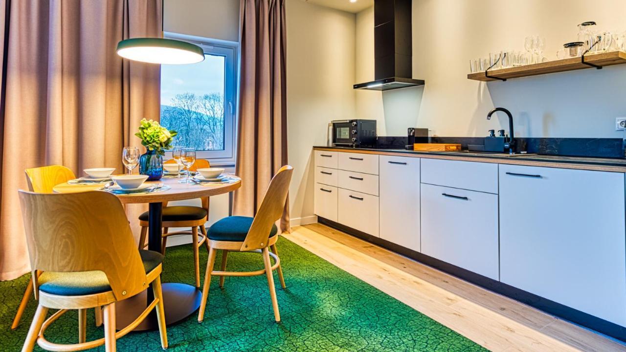 Apartamenty Vip Centrum - Wczasowa 17 By Royal Aparts Сверадув-Здруй Экстерьер фото