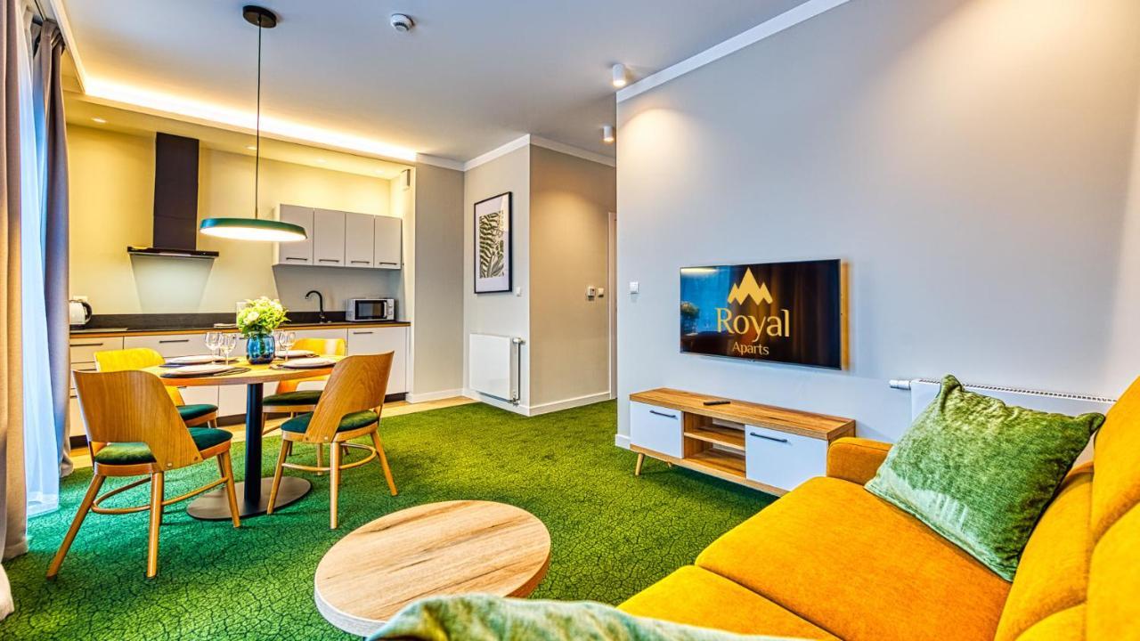 Apartamenty Vip Centrum - Wczasowa 17 By Royal Aparts Сверадув-Здруй Экстерьер фото